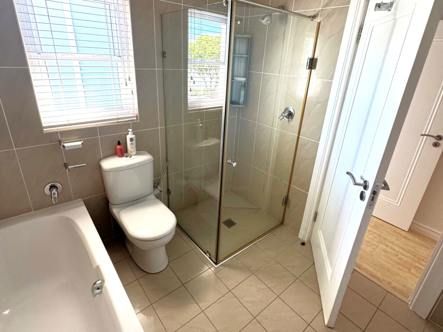 To Let 3 Bedroom Property for Rent in Thesen Islands Western Cape